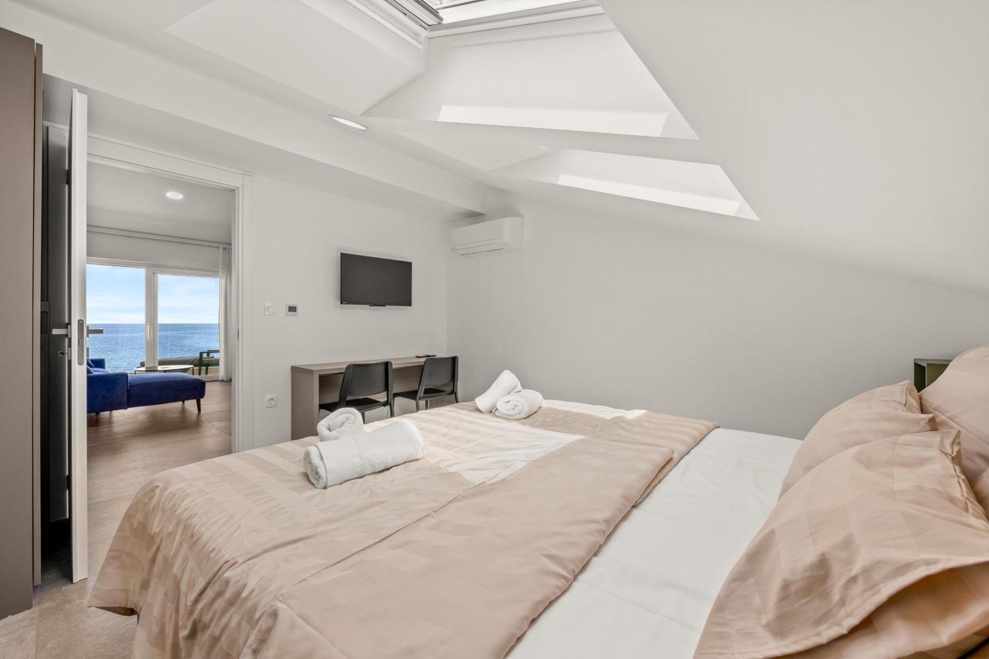 Calypso Apartman *